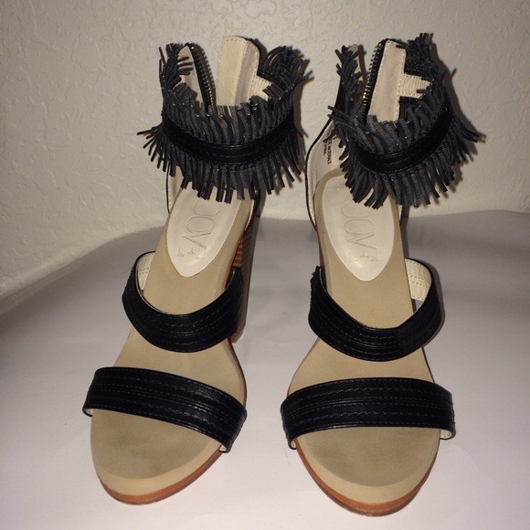Groove Ali Chunky Block 4" Heeled Sandal Black - Picture 3 of 12